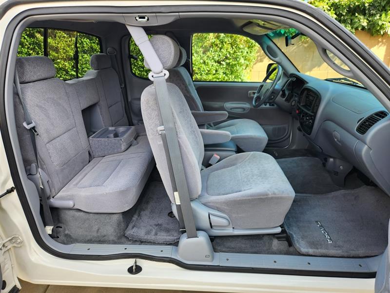 Toyota Tundra Limited Access Cab 2WD 2000