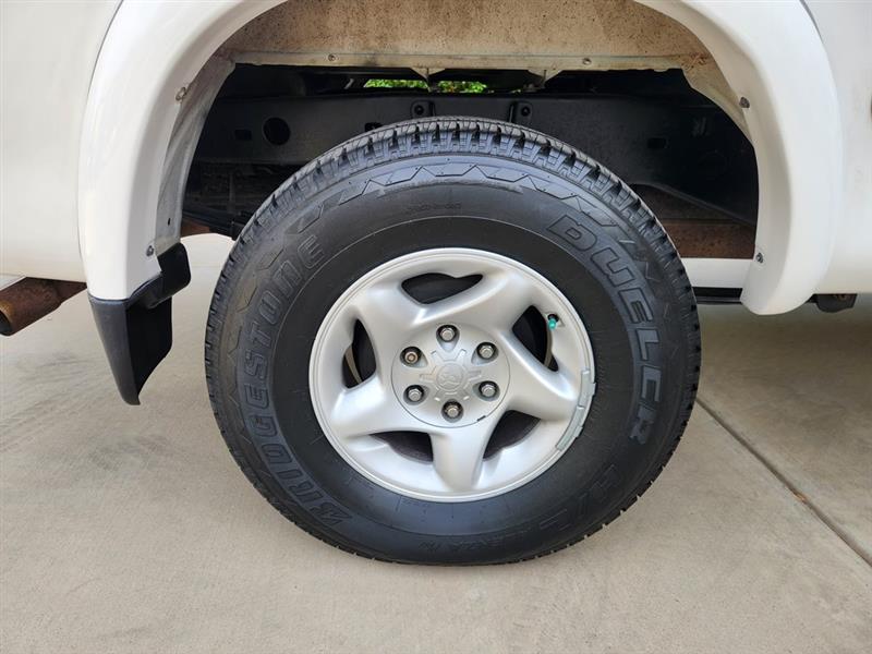 Toyota Tundra Limited Access Cab 2WD 2000