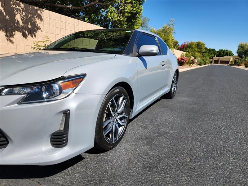 Scion tC Sports Coupe 6-Spd AT 2014