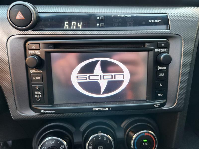Scion tC Sports Coupe 6-Spd AT 2014