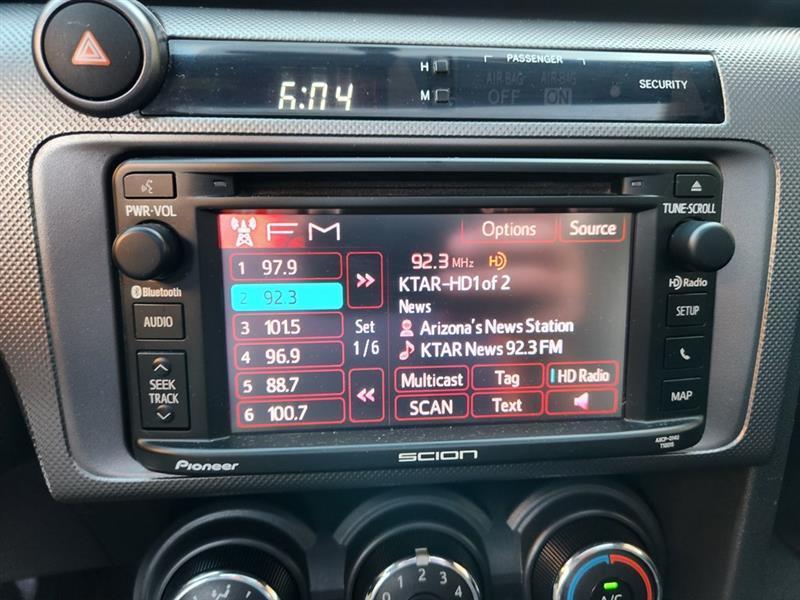 Scion tC Sports Coupe 6-Spd AT 2014