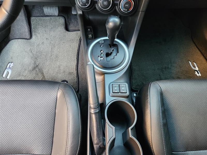 Scion tC Sports Coupe 6-Spd AT 2014
