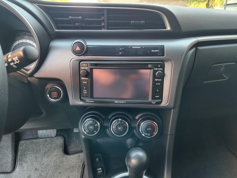 Scion tC Sports Coupe 6-Spd AT 2014