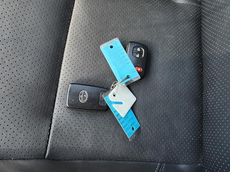 Scion tC Sports Coupe 6-Spd AT 2014