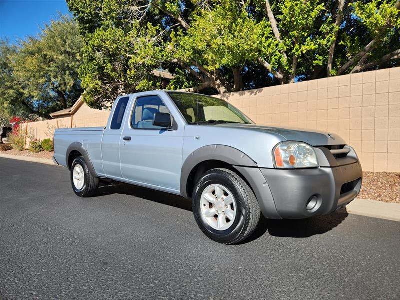 2001 Nissan Frontier XE King Cab 2WD