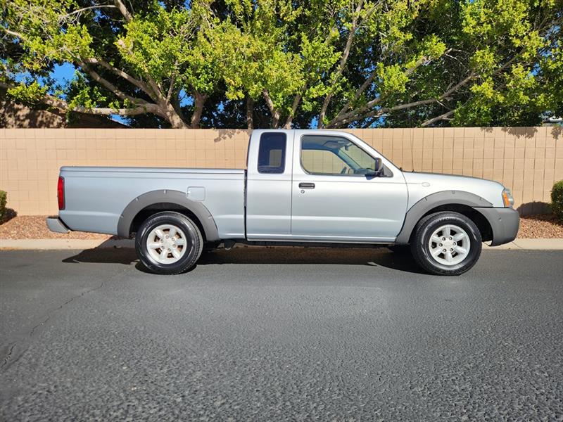 Nissan Frontier XE King Cab 2WD 2001