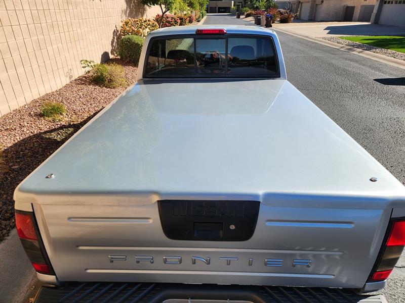 Nissan Frontier XE King Cab 2WD 2001