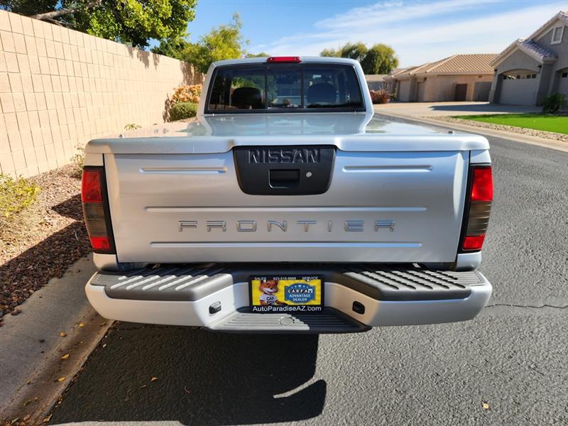 Nissan Frontier XE King Cab 2WD 2001
