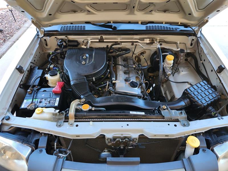 Nissan Frontier XE King Cab 2WD 2001