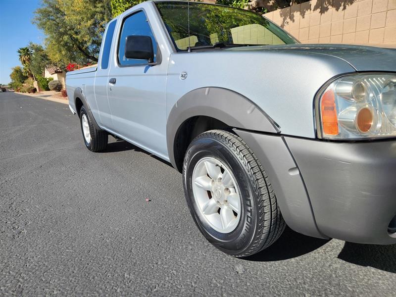 Nissan Frontier XE King Cab 2WD 2001