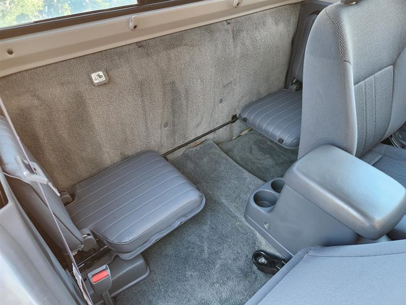 Nissan Frontier XE King Cab 2WD 2001