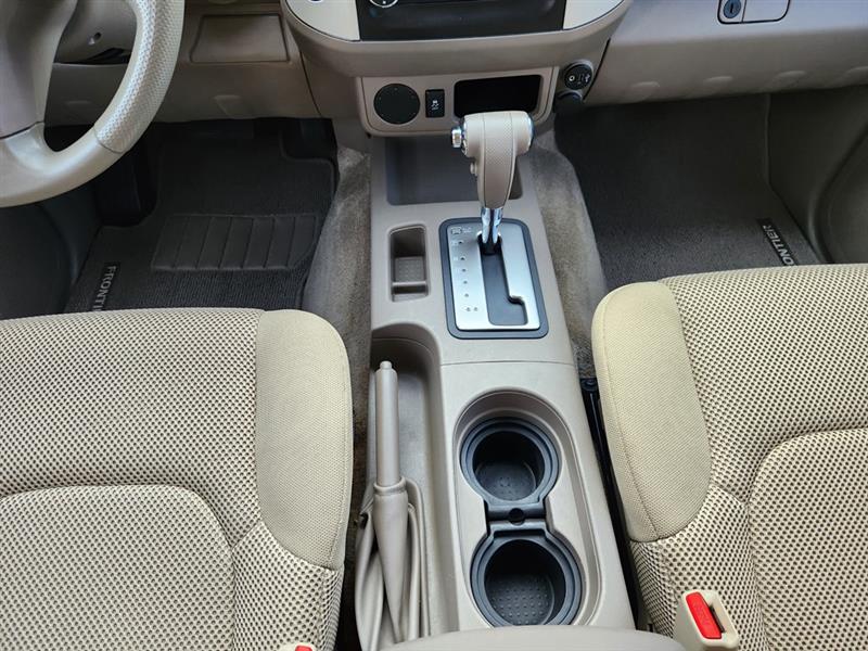 Nissan Frontier S Crew Cab 5AT 2WD 2017