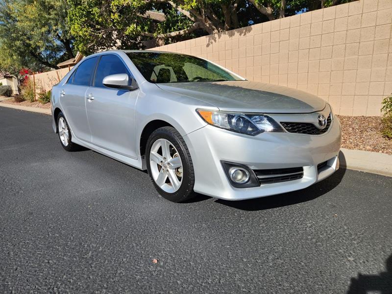 2013 Toyota Camry SE