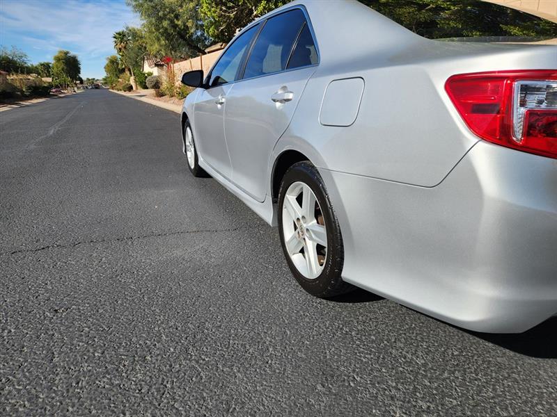 Toyota Camry SE 2013