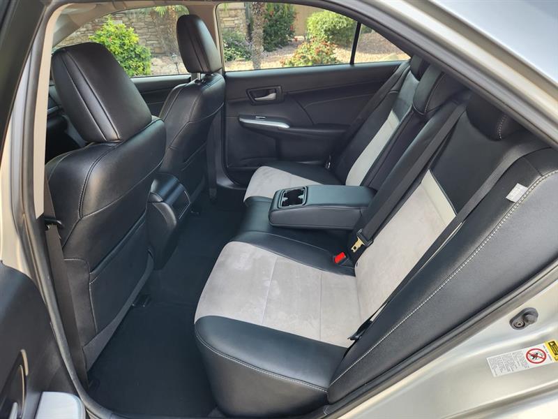 Toyota Camry SE 2013