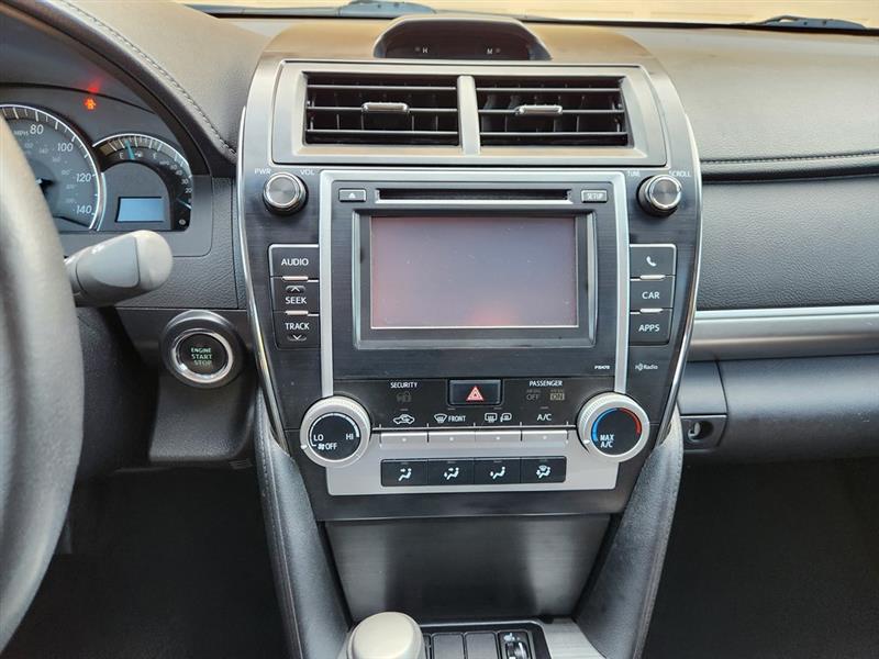 Toyota Camry SE 2013