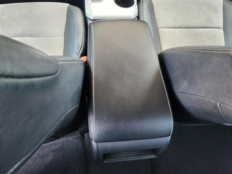 Toyota Camry SE 2013