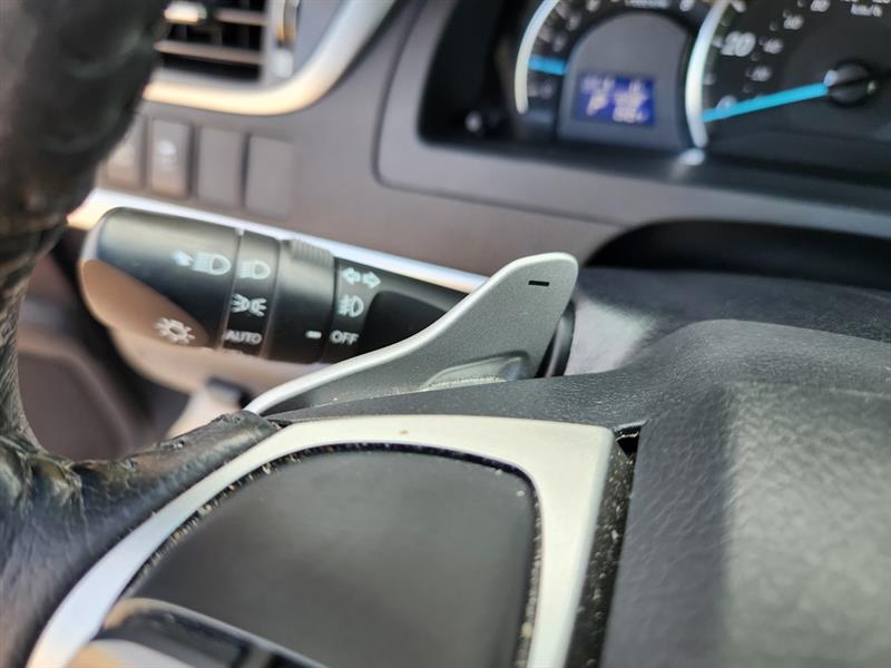 Toyota Camry SE 2013