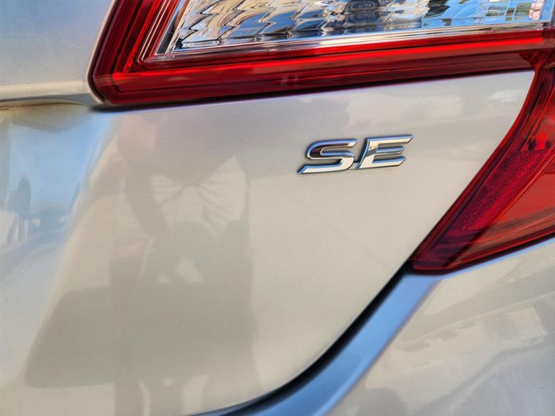 Toyota Camry SE 2013