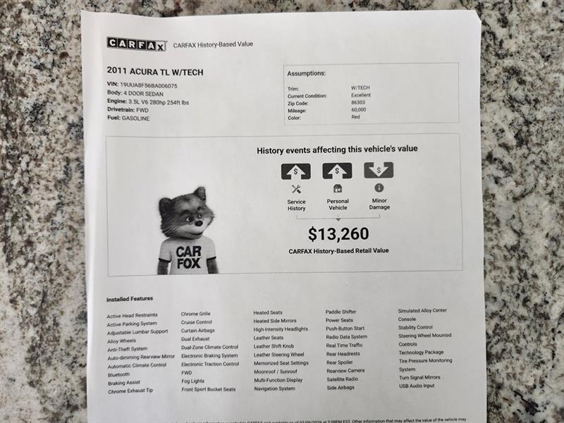 Acura TL 5-Speed AT with Tech Package 2011