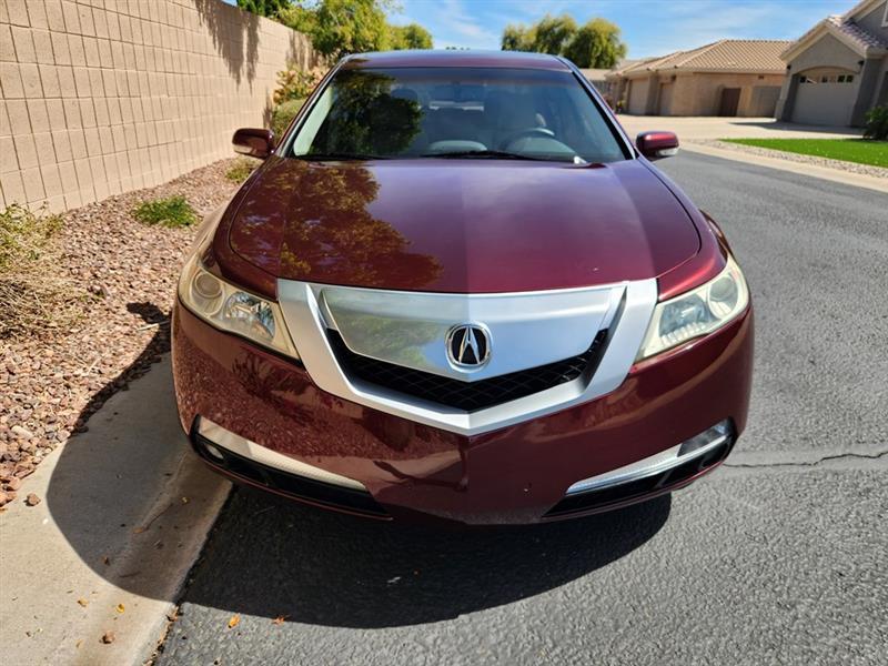 Acura TL 5-Speed AT with Tech Package 2011