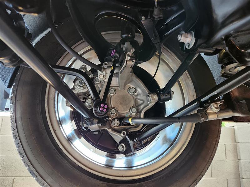 Acura TL 5-Speed AT with Tech Package 2011