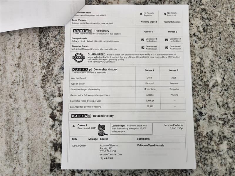 Acura TL 5-Speed AT with Tech Package 2011