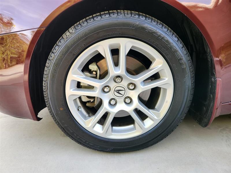 Acura TL 5-Speed AT with Tech Package 2011