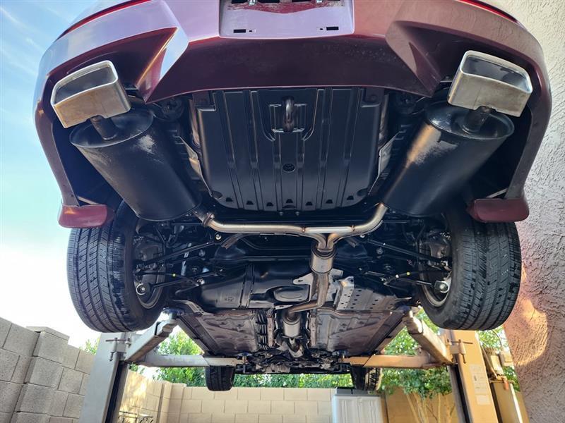 Acura TL 5-Speed AT with Tech Package 2011