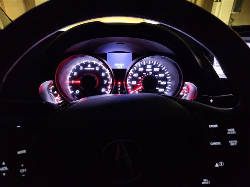Acura TL 5-Speed AT with Tech Package 2011