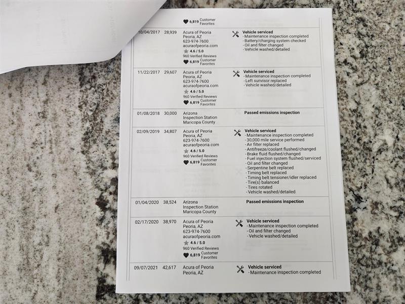 Acura TL 5-Speed AT with Tech Package 2011