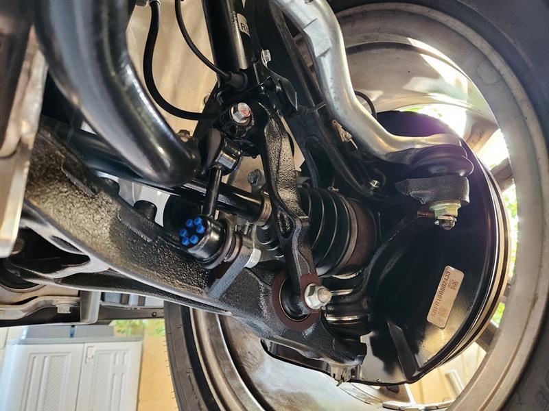 Acura TL 5-Speed AT with Tech Package 2011