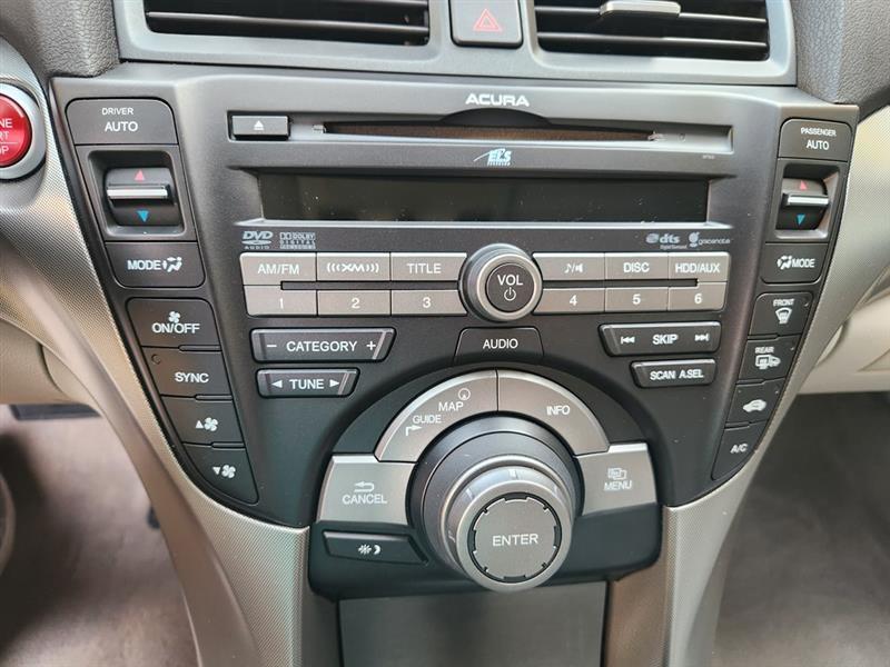 Acura TL 5-Speed AT with Tech Package 2011