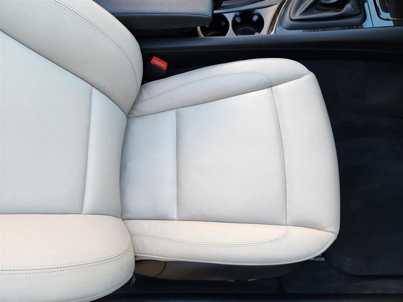 BMW 1-Series 128i Convertible 2013