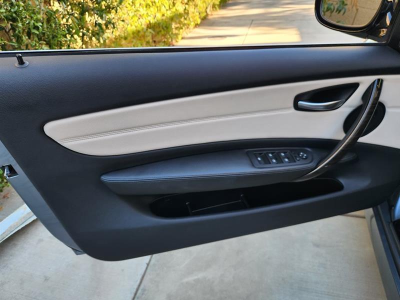 BMW 1-Series 128i Convertible 2013