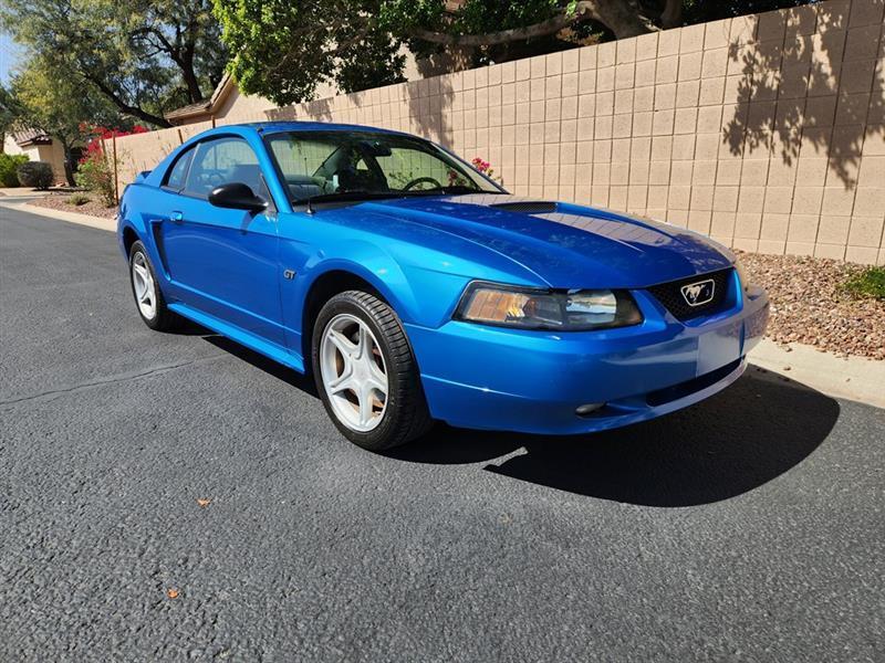 2000 Ford Mustang GT Coupe