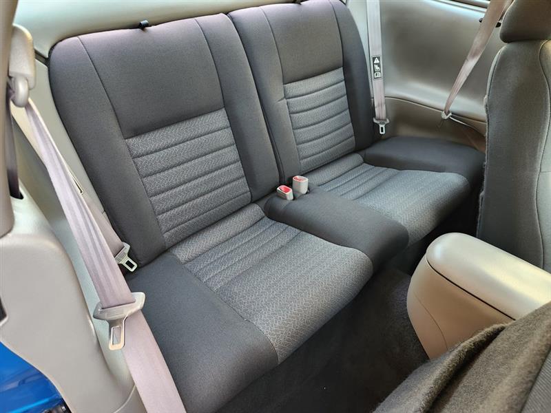 Ford Mustang GT Coupe 2000