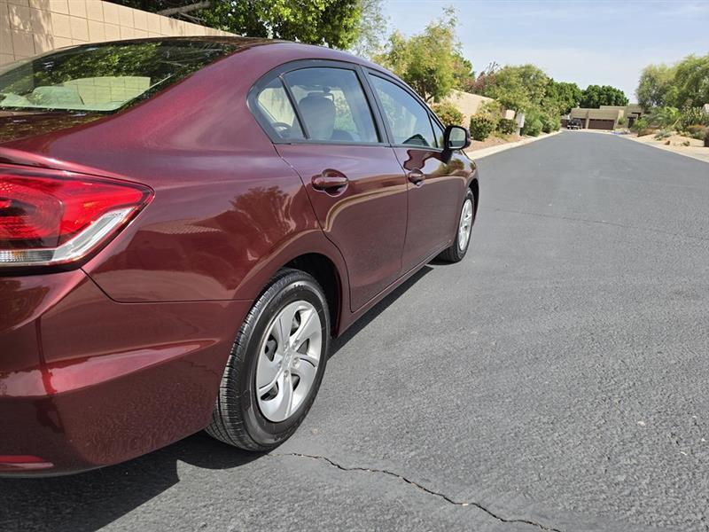 Honda Civic LX Sedan 5-Speed AT 2013