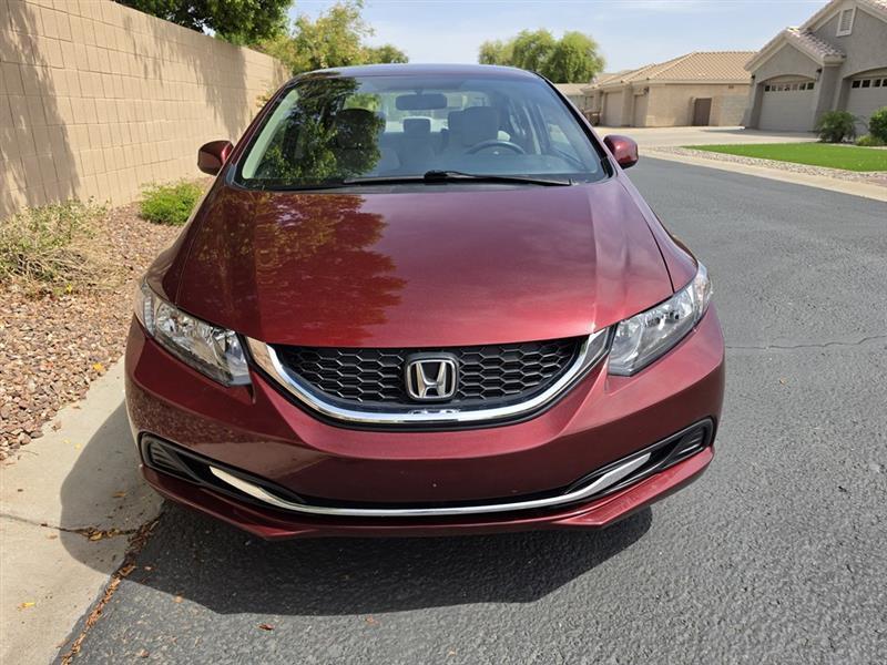 Honda Civic LX Sedan 5-Speed AT 2013