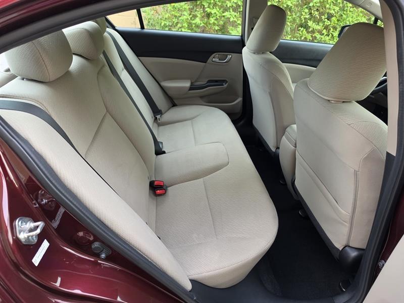 Honda Civic LX Sedan 5-Speed AT 2013