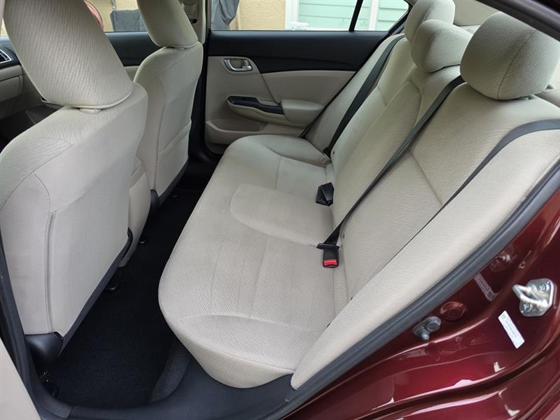 Honda Civic LX Sedan 5-Speed AT 2013