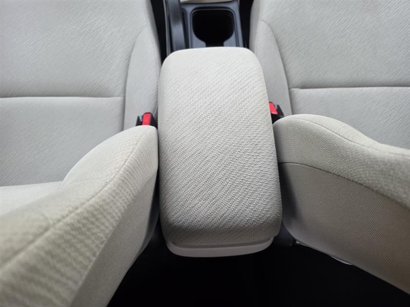 Honda Civic LX Sedan 5-Speed AT 2013