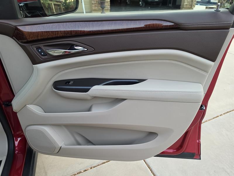 Cadillac SRX Performance Collection FWD 2016