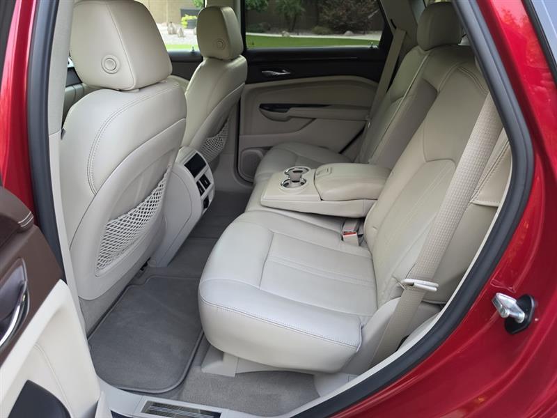 Cadillac SRX Performance Collection FWD 2016