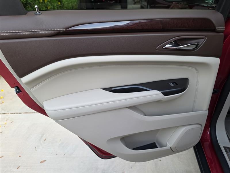 Cadillac SRX Performance Collection FWD 2016