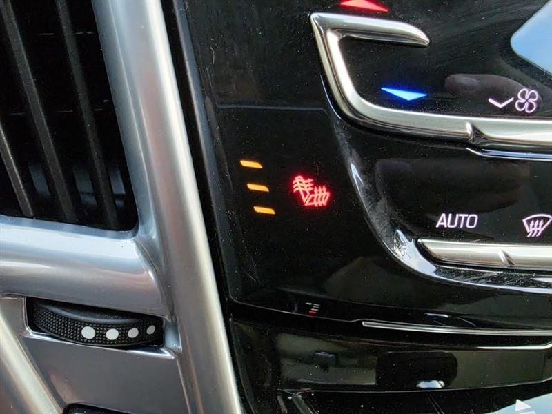 Cadillac SRX Performance Collection FWD 2016