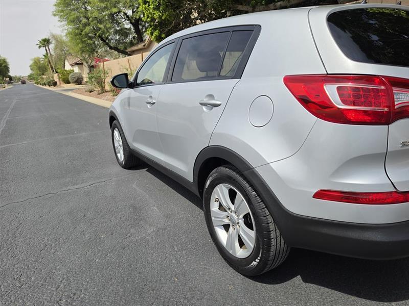 Kia Sportage LX FWD 2013