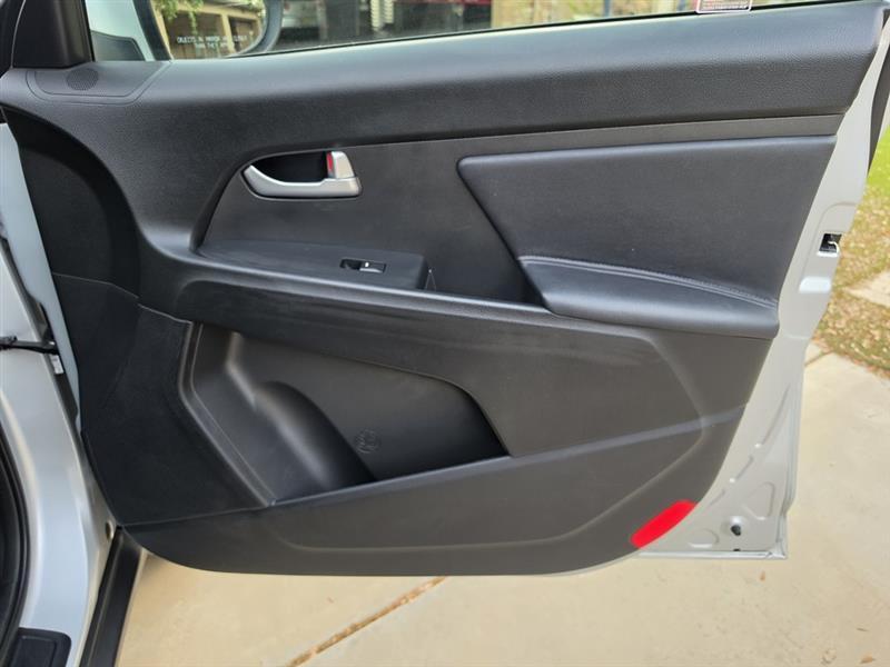 Kia Sportage LX FWD 2013