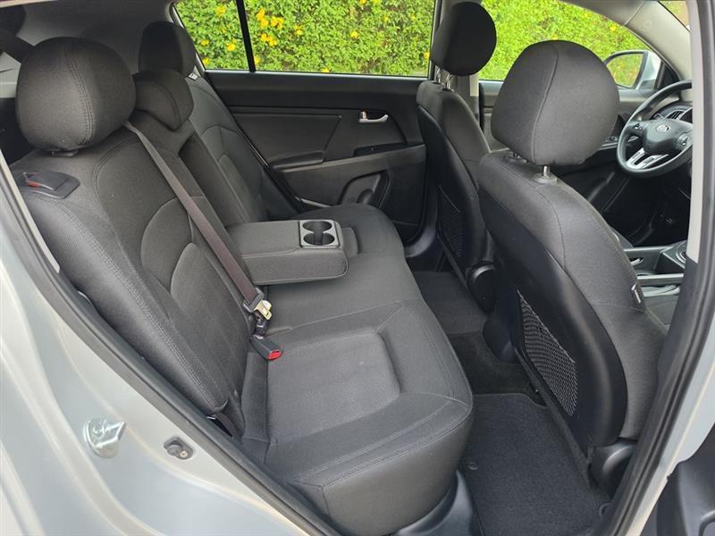 Kia Sportage LX FWD 2013