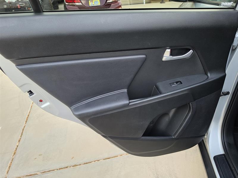 Kia Sportage LX FWD 2013